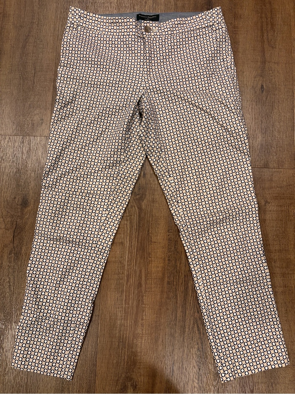 Banana Republic Hampton Fit Printed Pants Size 2 Navy Cream Geometric